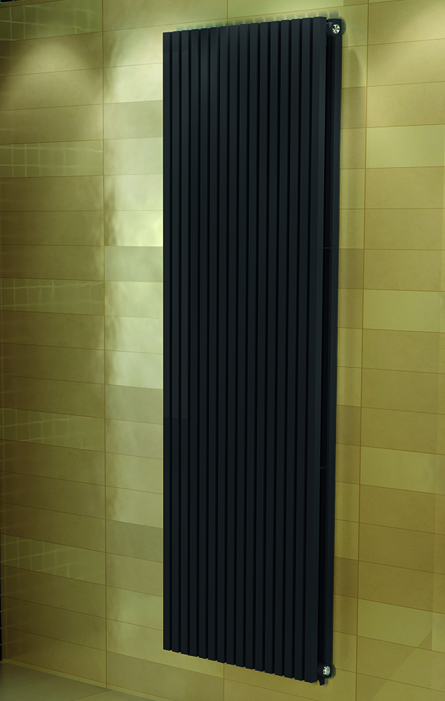 Badkamer designradiator in de kleur antraciet