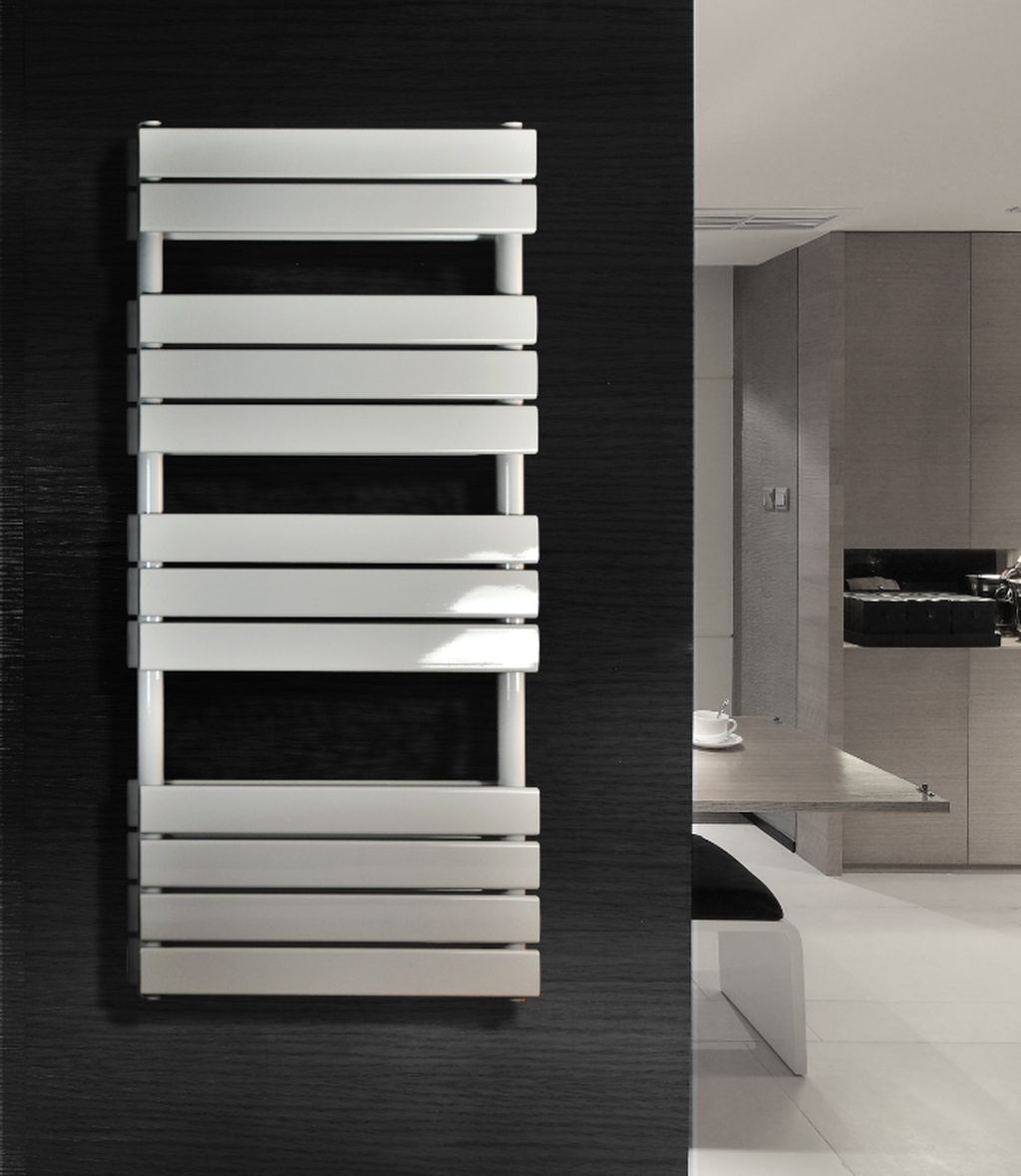 Witte badkamer designradiator