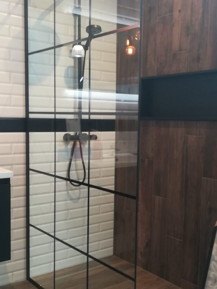 10 mm. Inloopdouche zwart met een kader decor - Image 3
