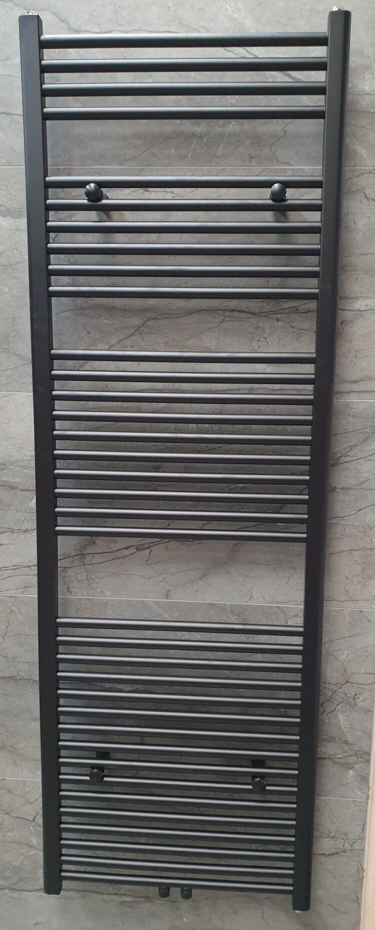 Radiator Lydia Grafiet 180x60cm